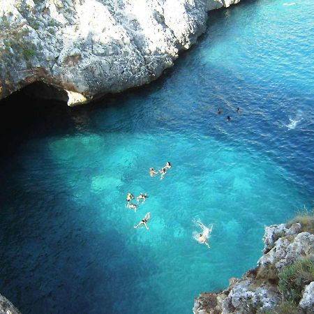 Villa Nel Salento - Ampie Camere E Giardino, Fino A 9 Persone Barbarano del Capo Dış mekan fotoğraf