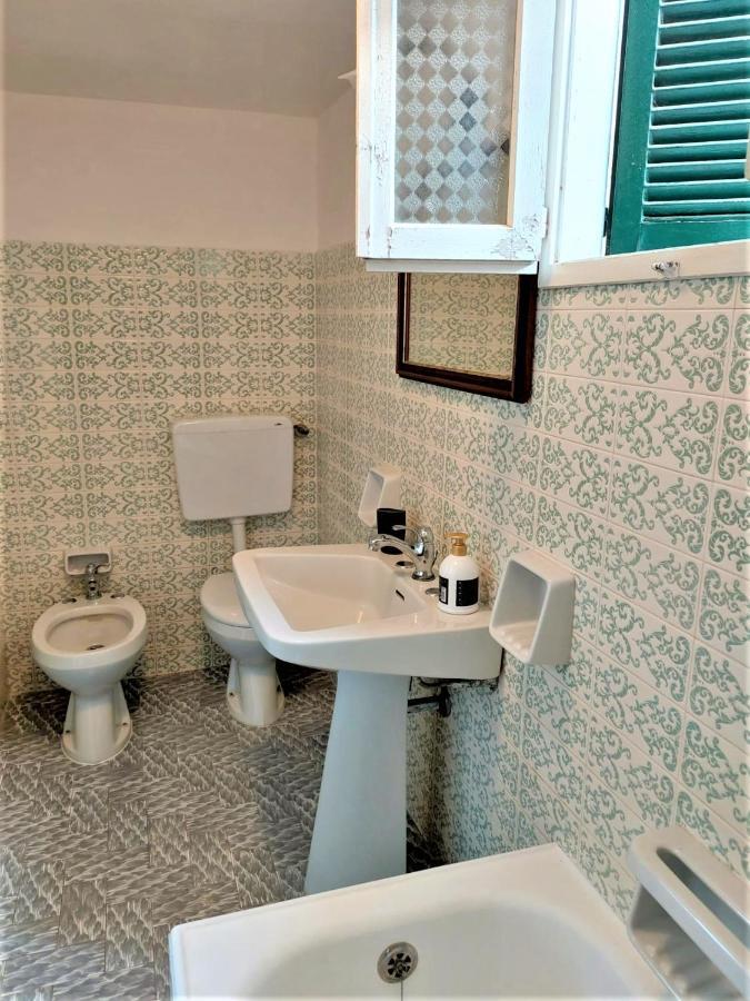 Villa Nel Salento - Ampie Camere E Giardino, Fino A 9 Persone Barbarano del Capo Dış mekan fotoğraf