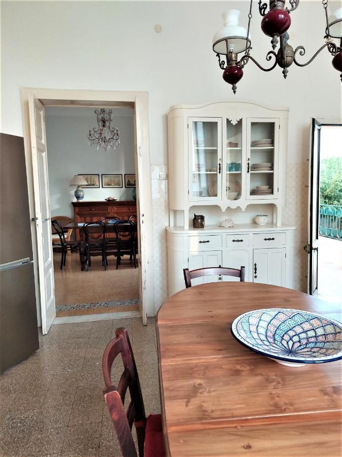 Villa Nel Salento - Ampie Camere E Giardino, Fino A 9 Persone Barbarano del Capo Dış mekan fotoğraf